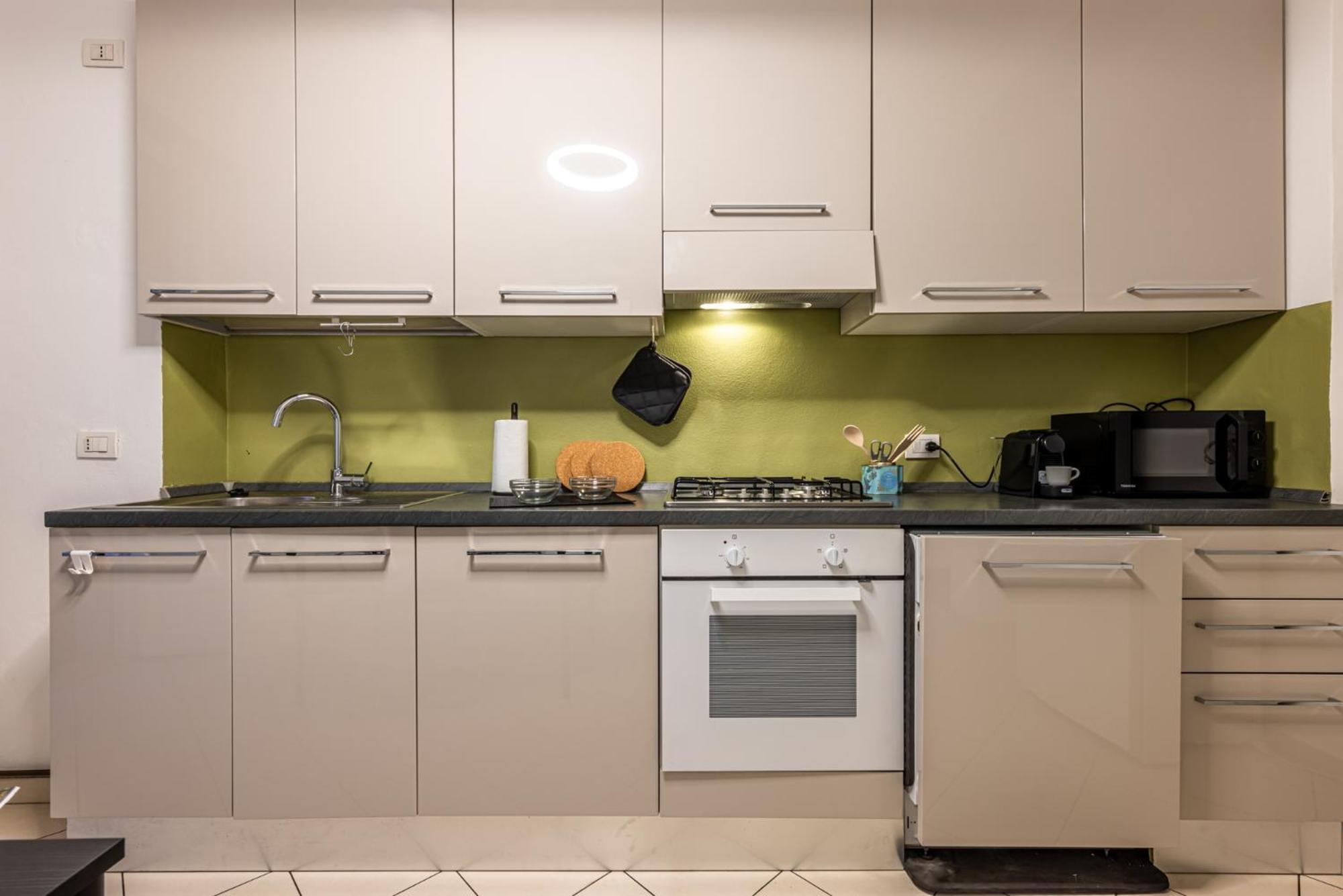 Апартаменты Cortivo House - Magenta 81 Милан Экстерьер фото